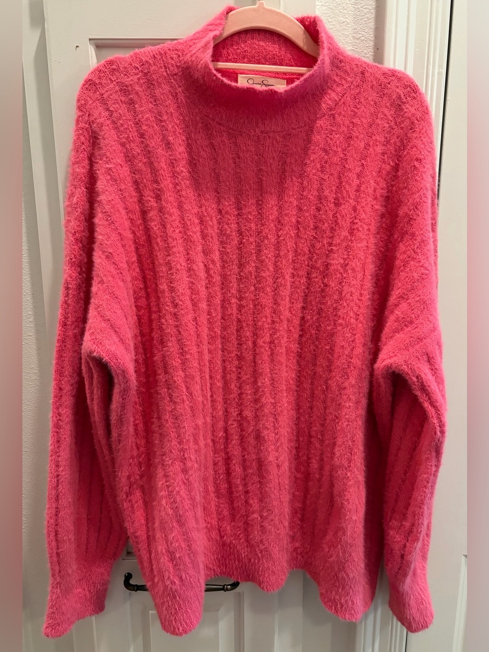 NWOT JESSICA SIMPSON Women’s Hot Pink Ribbed Mock Neck Sweater - Size Medium